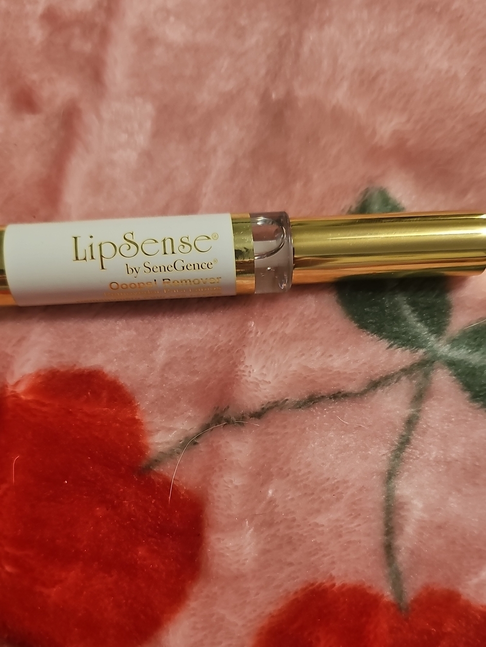 SeneGence LipSense Oops! Remover - Clear, Gold Accent